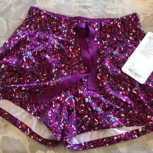 Lululemon Spring break away shorts